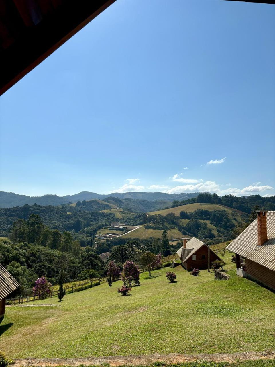 Pousada Vista Do Paraiso Монти-Верди Экстерьер фото