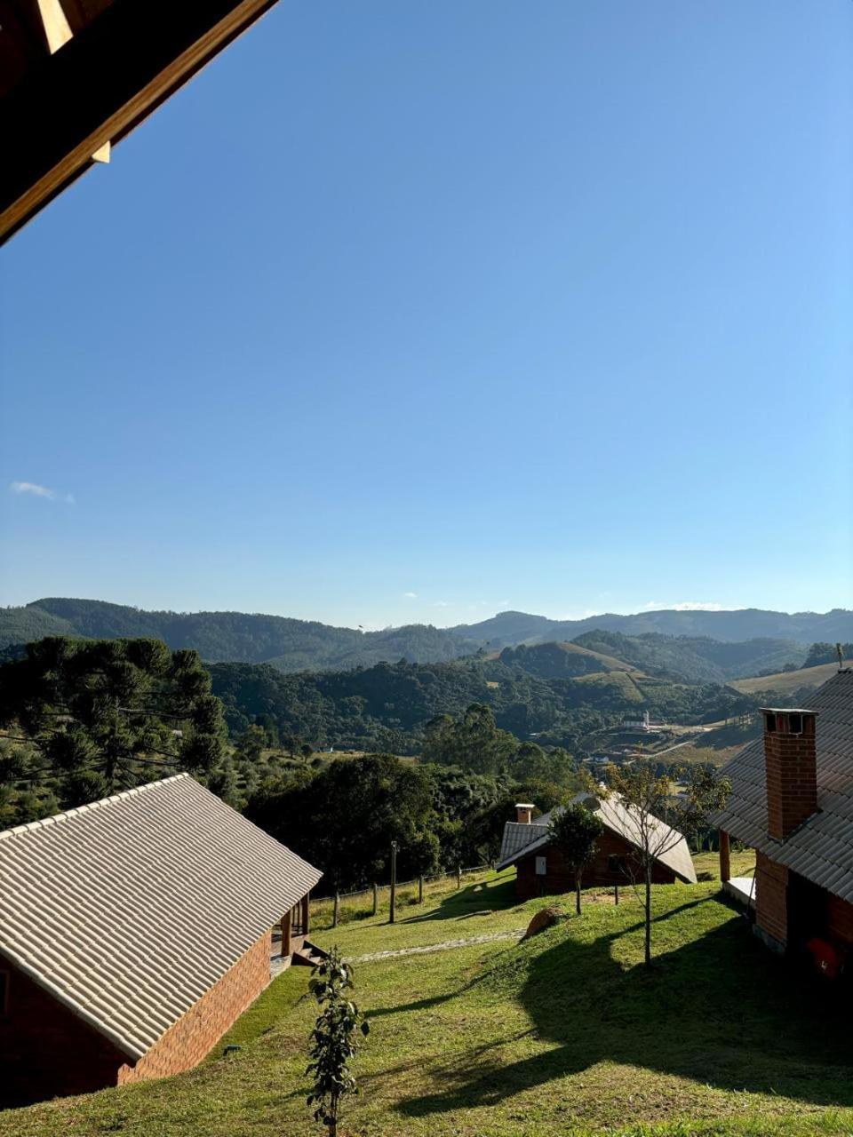 Pousada Vista Do Paraiso Монти-Верди Экстерьер фото